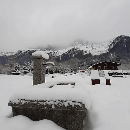 Bossons Daire Chamonix