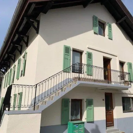 Bossons Apartment *